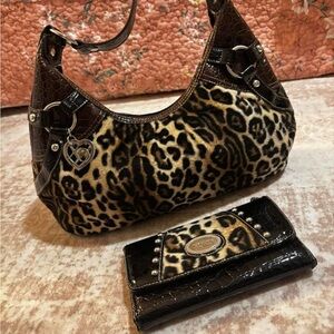 IN SEARCH OF!! Vintage XOXO Leopard Print Women's Bag